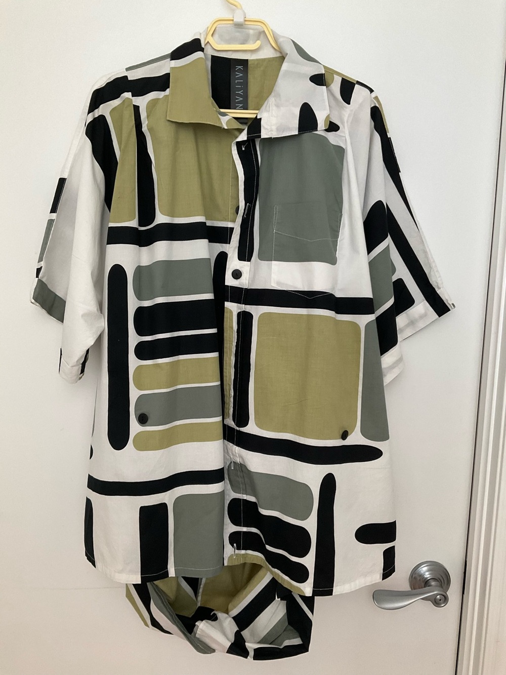 Kailyana Olive & White Geometric Button-Up Jacket